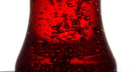 Zbija cholesterol, chroni przed rakiem. Pij, a kilogramy zaczną spadać