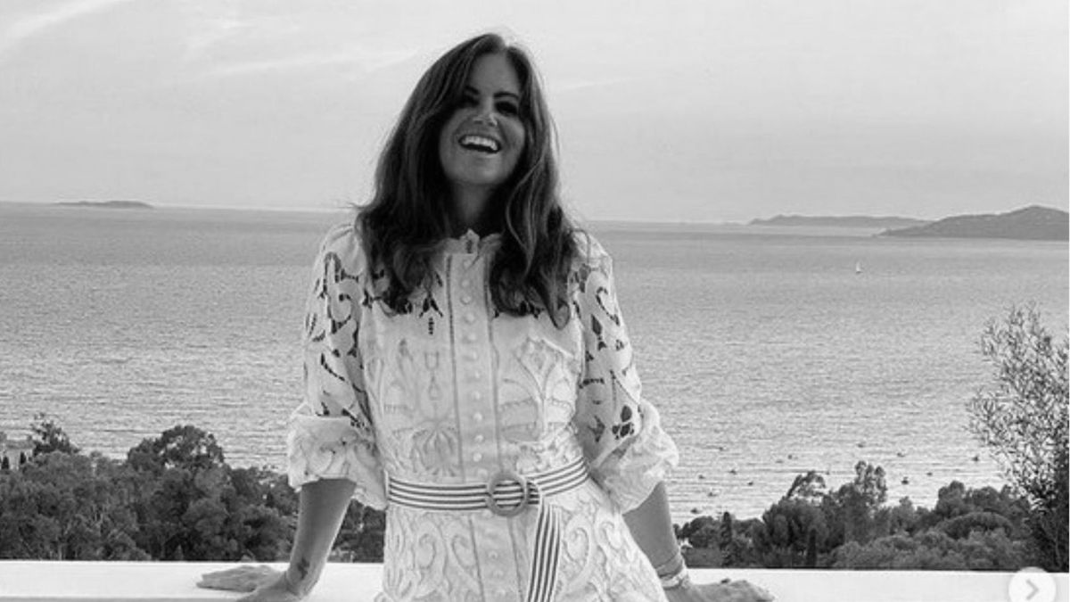 Brytyjska dziennikarka Deborah James zmarła na raka jelita grubego. Wiele osób dziękuję jej za to, że głośno mówiła o swojej chorobie i objawach