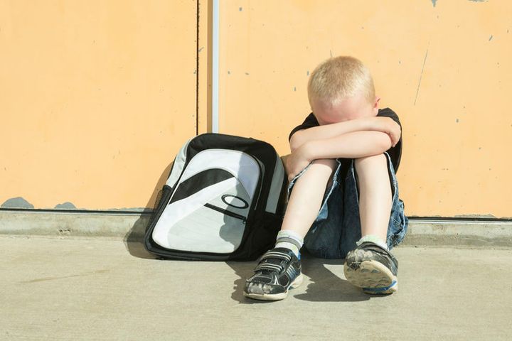Dzieci, które doświadczają nękania nie chcą chodzić do szkoły.