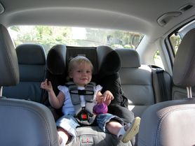 Bezpieczeństwo fotelików samochodowych dla dzieci
