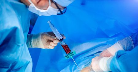Nadpłytkowość samoistna – przyczyny, objawy, diagnostyka i leczenie