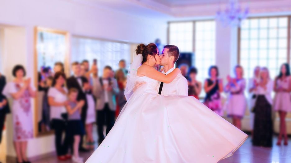 Dzieci na weselu? Tych błędów nie popełniaj