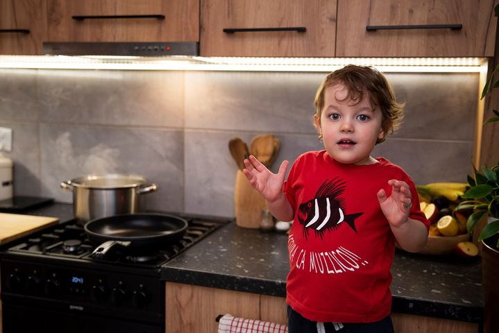 Wspólne gotowanie z dzieckiem to dla malucha wielka frajda