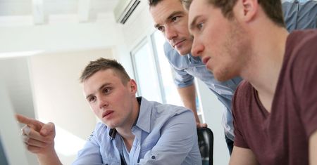Mężczyzna po 30 r.ż. Sprawdź, co koniecznie powinieneś zbadać