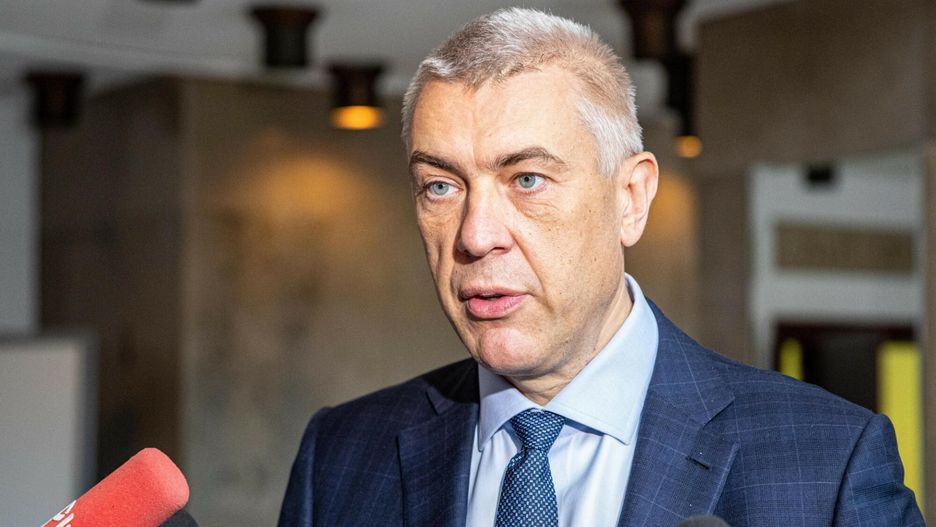 Córkę Romana Giertycha czeka poważna operacja. Były wicepremier RP i jego żona proszą o modlitwę