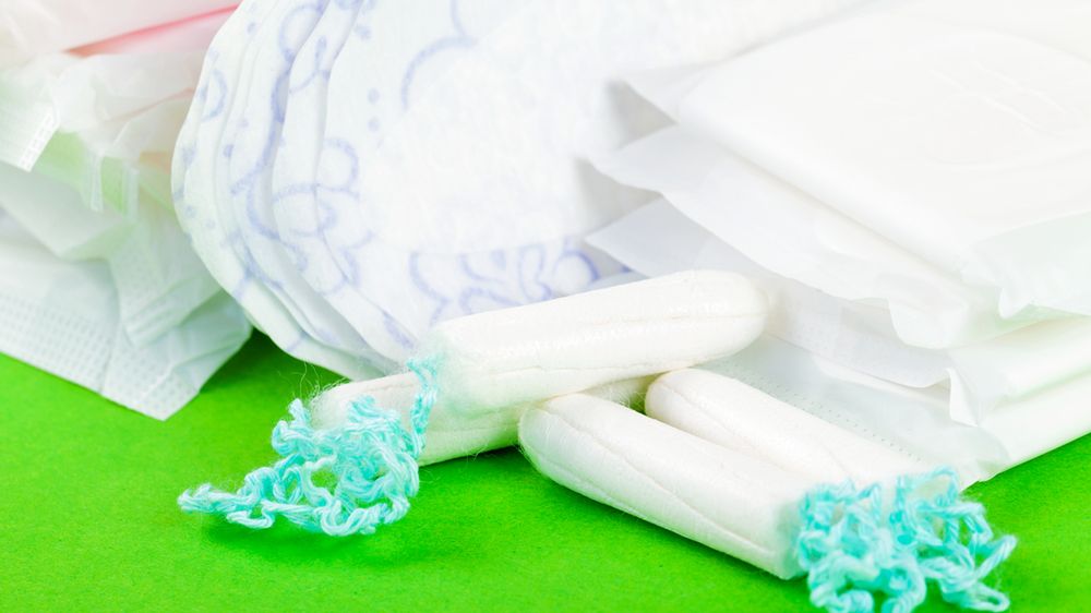 Jak opóźnić okres? W tym celu można zastosować antykoncepcję hormonalną