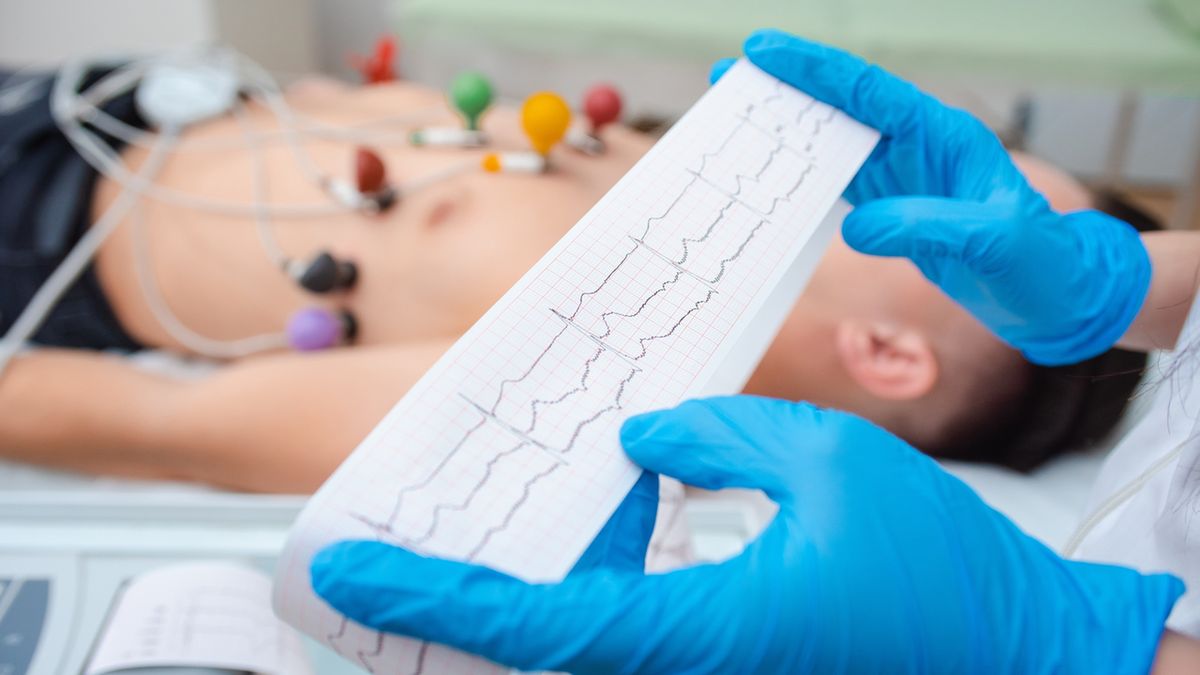 Kardiomiopatia rozstrzeniowa to choroba serca rozpoznawana zwykle u mężczyzn w średnim wieku.