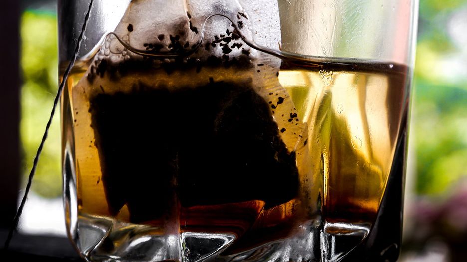 zieci mają delikatny układ pokarmowy i nerwowy, dlatego pewne herbaty mogą być dla nich nieodpowiednie, a nawet szkodliwe