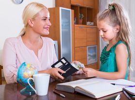 Czy warto założyć dziecku konto oszczędnościowe?