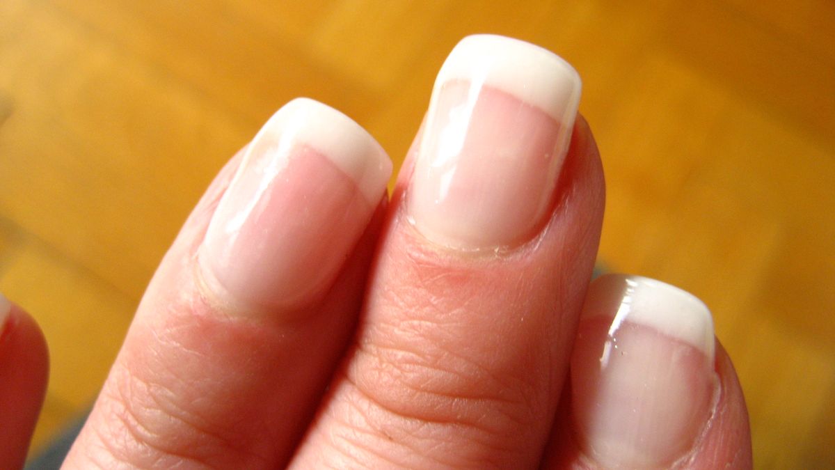 Domowe sposoby na ładne paznokcie - osłabione paznokcie, pielęgnacja