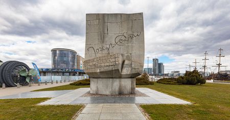"Jądro ciemności": streszczenie