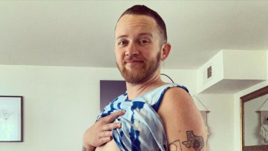 Transpłciowy mężczyzna urodził dziecko. Swoją ciążę dokumentował na Instagramie