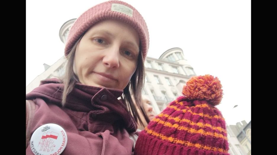 Została wyrzucona z grupy rodziców w szkole. Podaje powód