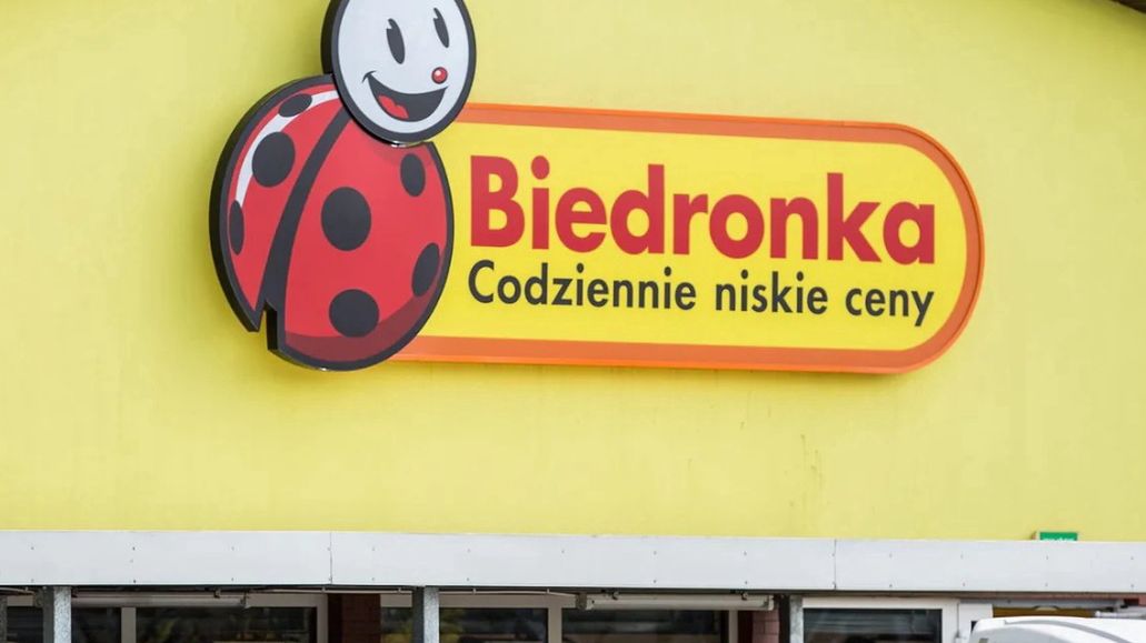  GIS ostrzega. "Tatar wołowy. Kraina Mięs" skażony. Mięso wyprodukowane przez SOKOŁÓW S.A. jest dostępne w Biedronce