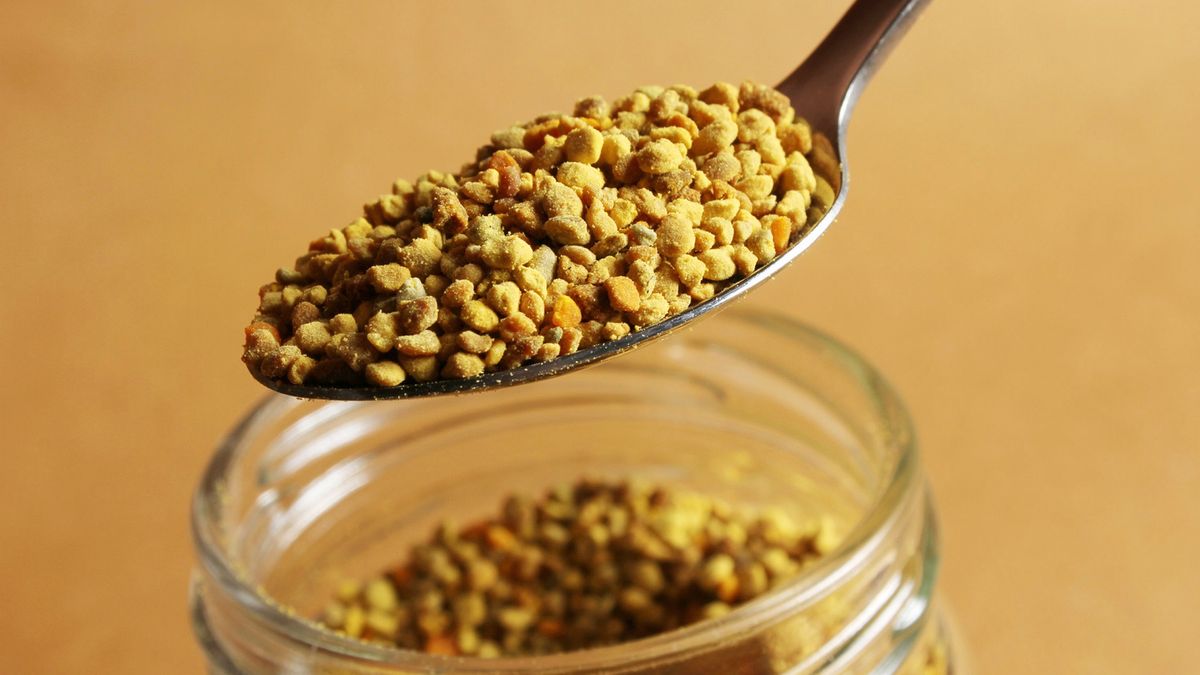 Jeden produkt, a wiele korzyści zdrowotnych. Dlaczego warto stosować pyłek pszczeli?