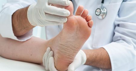 Grzybica paznokci - przyczyny, charakterystyka, objawy, diagnostyka, leczenie