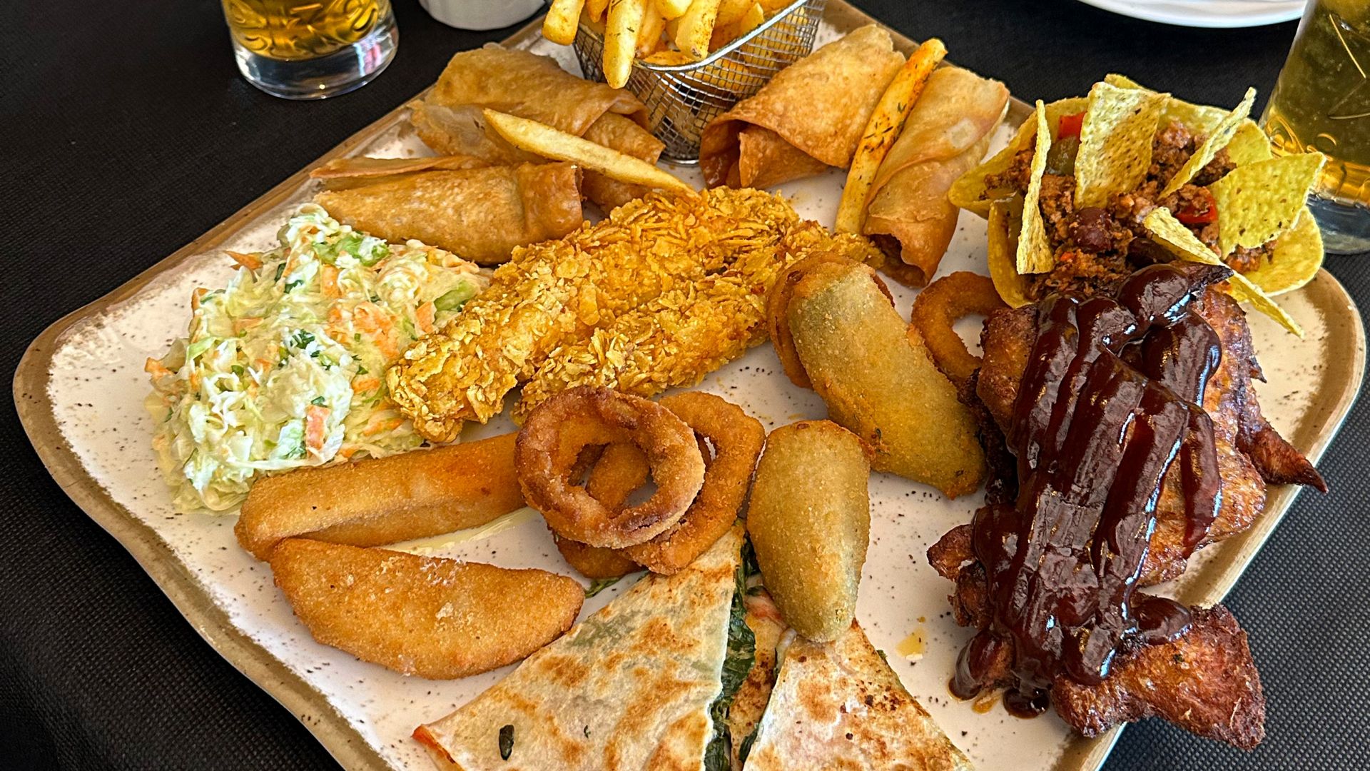 Najprostszym sposobem na pobudzenie metabolizmu jest dobrze zbilansowana dieta