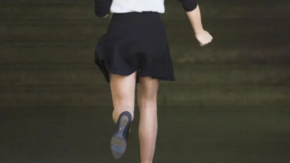 Miał molestować uczennice. Nauczyciel z Białegostoku usłyszał zarzuty