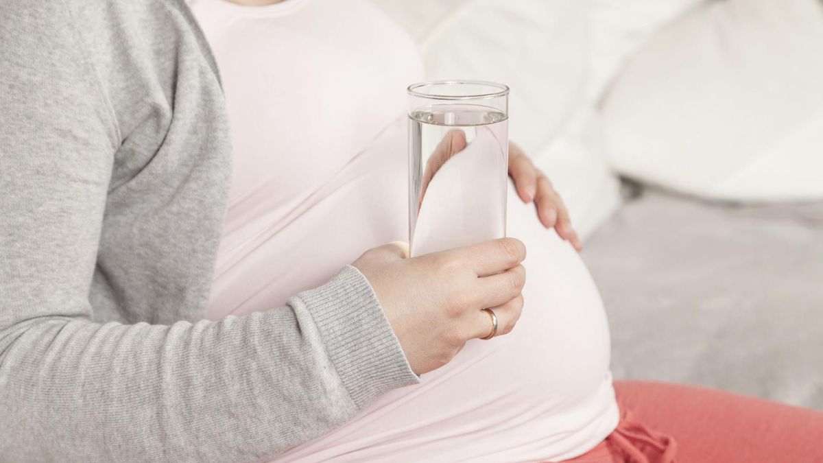 Gazy w ciąży to uciążliwa dolegliwość, którą można wyeliminować m.in. odpowiednią dietą