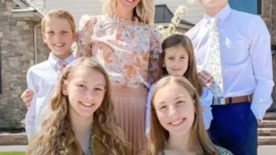 Youtuberka doradzała rodzicom, jak wychowywać dzieci. Okazało się, że znęcała się nad własnymi