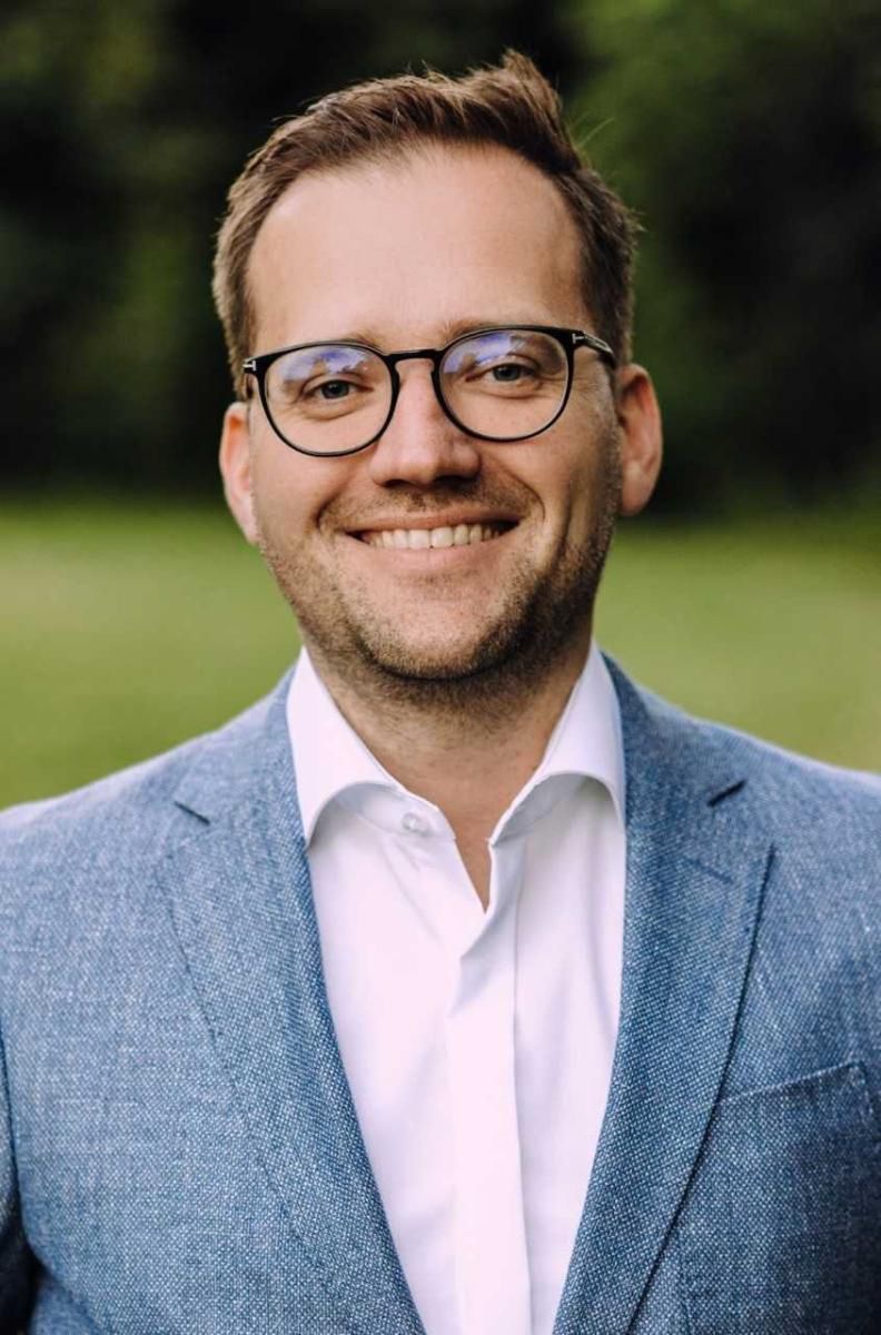 Dr Łukasz Galus - główny autor badania