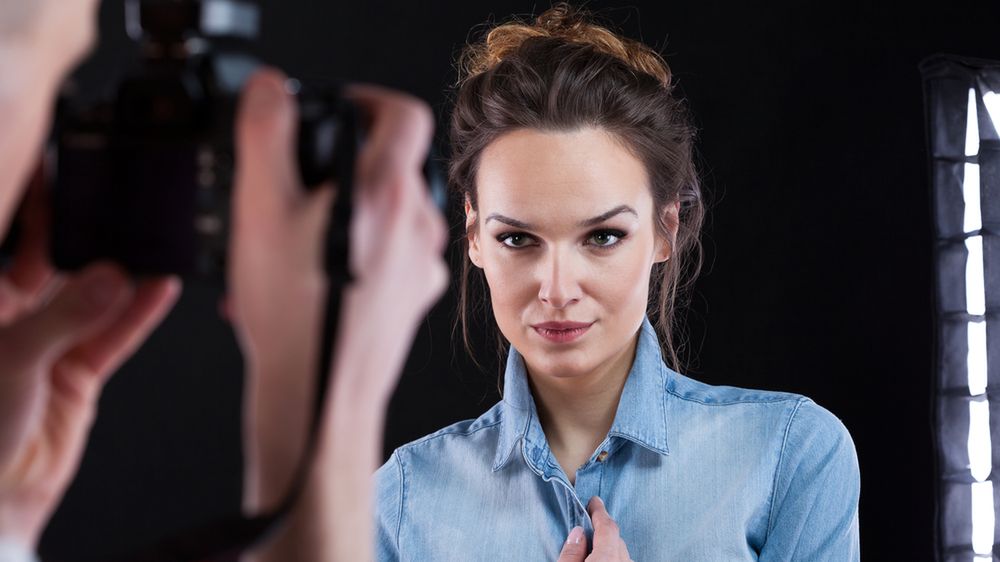 8 trików, dzięki którym będziemy lepiej wychodzić na zdjęciach