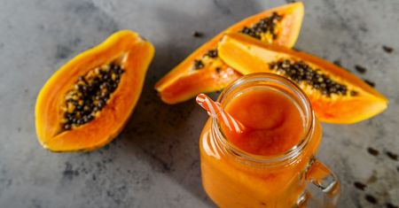 Smoothie, które oczyszcza jelito grube i wysmukla talię
