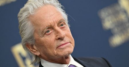Michael Douglas walczył z rakiem. "Guz wielkości orzecha włoskiego"