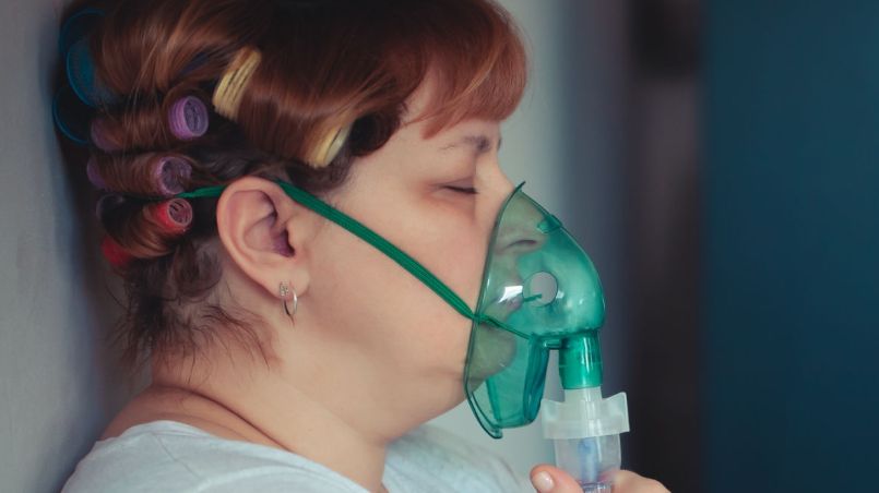 Tlenoterapia jest metodą leczenia przy użyciu popularnego pierwiastka chemicznego – tlenu. Polega ona na zwiększeniu stężenia tlenu w powietrzu wdychanym przez pacjenta.