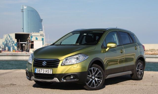 Suzuki SX4 S-Cross: stawka większa niż bycie