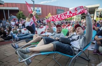 Centra handlowe kuszą ofertą na EURO 2016. Celują w mężczyzn