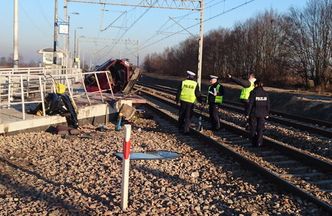 NIK alarmuje ws. bezpieczeństwa na przejściach i przejazdach kolejowych
