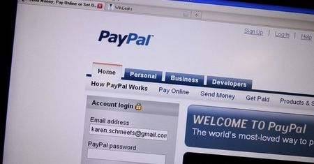 PayPal żąda od użytkowników wrażliwych danych. KNF: "Przeanalizujemy sprawę"