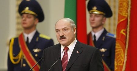 Zachodnie banki wstrzymują współpracę z Białorusią