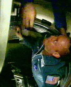 Załoga ISS wyszła w kosmos