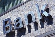 Rząd nacjonalizuje bank SNS Reaal