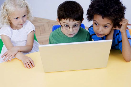 Dzieci same tworzą gry komputerowe