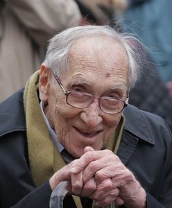 Leszek Kołakowski odebrał w Radomiu medal Bene Merenti