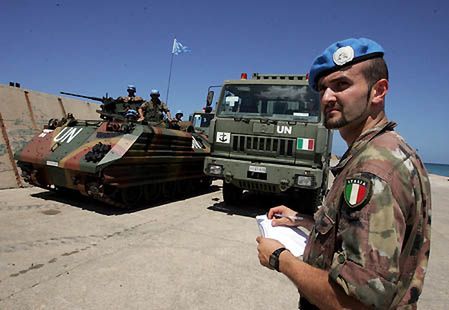 Pierwsi żołnierze ONZ wylądowali już w Libanie