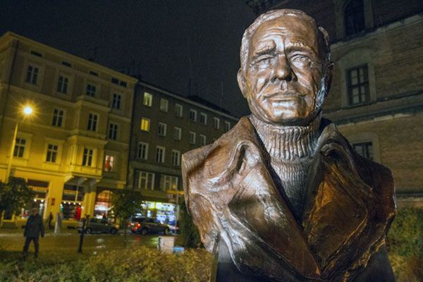W Poznaniu odsłonięto pomnik Romana Wilhelmiego
