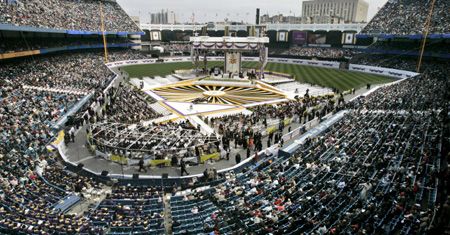 Papież odprawił homilię podczas mszy na Yankee Stadium