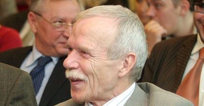 "Walka z korupcją ogranicza się do walki z jej objawami"