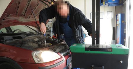 Areszt za załatwianie przeglądów