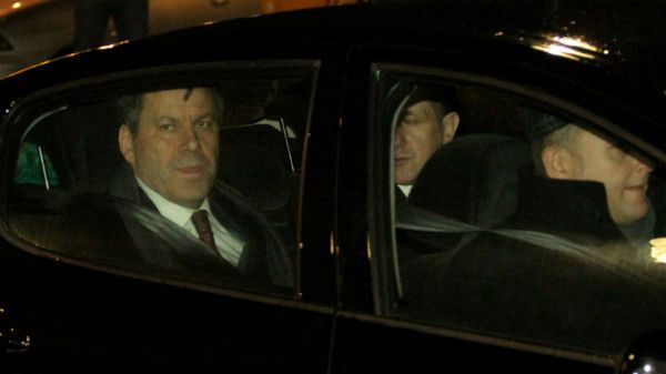 Lider PSL Janusz Piechociński w drodze na spotkanie z premierem Donaldem Tuskiem