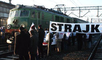 Akcja strajkowa na kolei zawieszona
