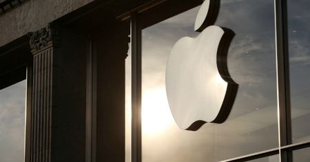 Apple zamierza kupić McLarena?