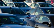 Sprzedaż nowych samochodów napędzają zakupy firm