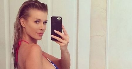 Joanna Krupa w bikini z flagi!