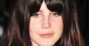 Lana Del Rey bez makijażu i tapiru!