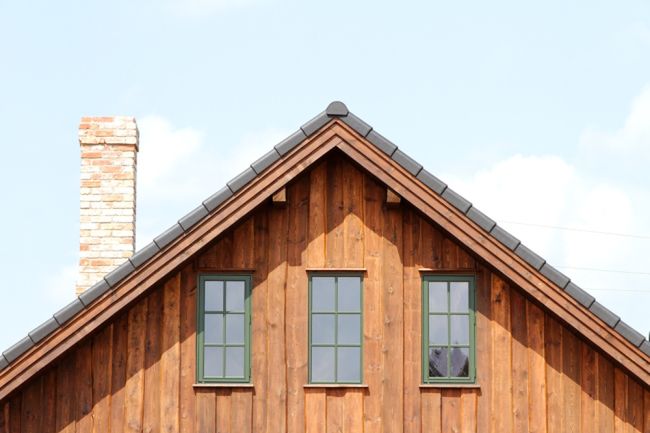 Więźba dachowa - jakie drewno wybrać?